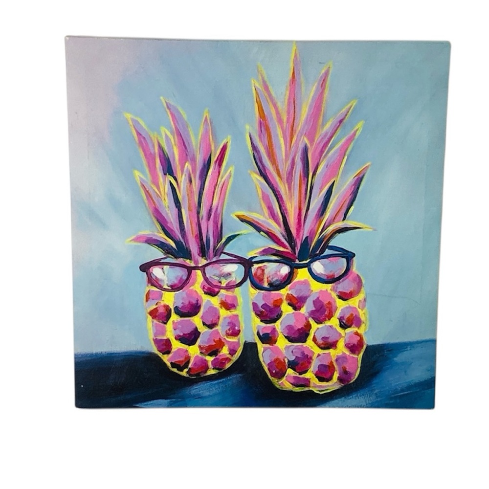 🍄 Colorful Pineapple Canvas Art